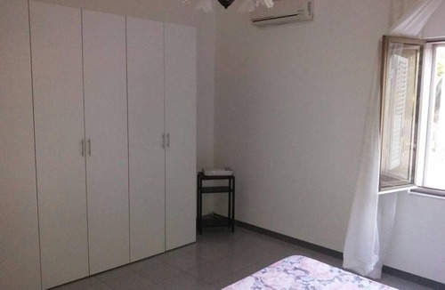Grottasanta House | 63 m² House ∙ 2 bedrooms ∙ 4 guests