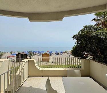 Recanati Apartment | 64 m² Serviced apartment ∙ 5 guests