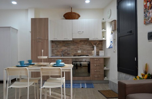 Montegrappa House | 65 m² House ∙ 2 bedrooms ∙ 4 guests