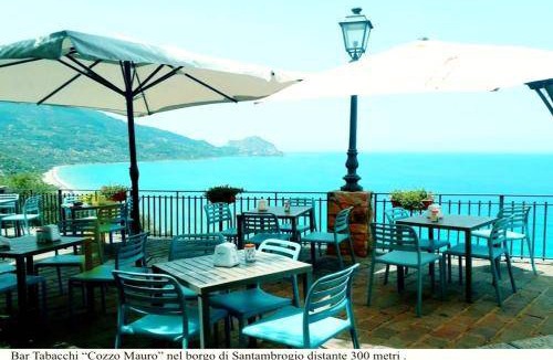 Sant'Ambrogio Apartment | 65 m² Serviced apartment ∙ 5 guests