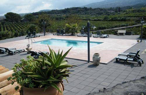 Passopisciaro House | 70 m² Farmhouse ∙ 7 guests