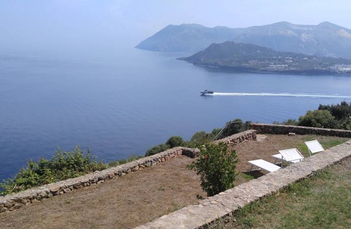 Lipari Apartment | 70 m² Apartment ∙ 2 bedrooms ∙ 4 guests