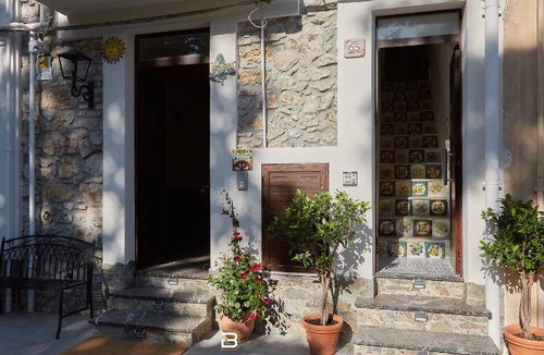Caccamo House | 70 m² House ∙ 2 bedrooms ∙ 4 guests