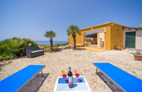 Ribera House | 70 m² House ∙ 2 bedrooms ∙ 6 guests