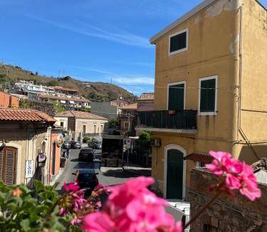 Aci Castello House | 70 m² House ∙ 2 bedrooms ∙ 7 guests