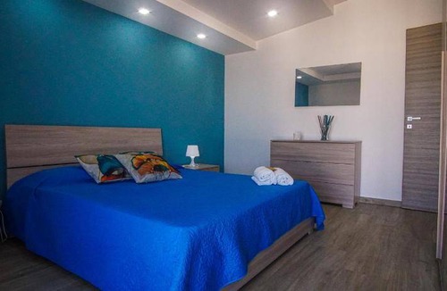 Agnone Bagni Apartment | 75 m² Apartment ∙ 1 bedroom ∙ 4 guests
