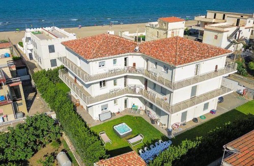 Agnone Bagni Apartment | 75 m² Apartment ∙ 1 bedroom ∙ 4 guests