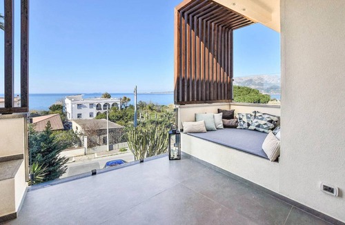 Trappeto Apartment | 75 m² Apartment ∙ 2 bedrooms ∙ 6 guests