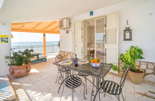 Ciotta House | 75 m² House ∙ 2 bedrooms ∙ 5 guests