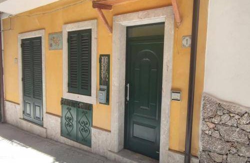Mazzeo House | 75 m² House ∙ 3 bedrooms ∙ 5 guests