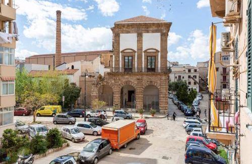Kalsa Apartment | 80 m² Apartment ∙ 2 bedrooms ∙ 5 guests