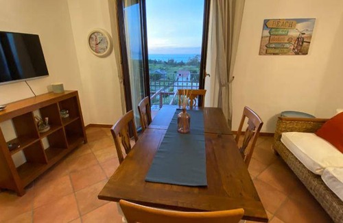 Capo Peloro House | 80 m² House ∙ 2 bedrooms ∙ 6 guests
