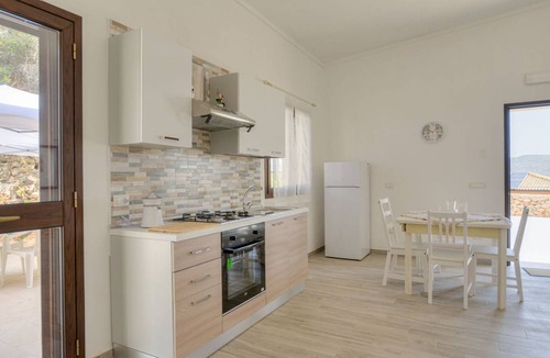 Floridia Villa | 80 m² Villa ∙ 1 bedroom ∙ 5 guests