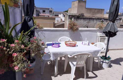 Paceco Apartment | 85 m² Apartment ∙ 2 bedrooms ∙ 8 guests