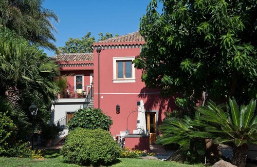 Torre Archirafi Apartment | 90 m² Apartment ∙ 3 bedrooms ∙ 5 guests