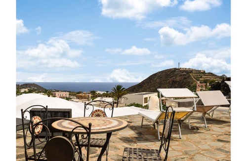 Kamma House | 90 m² House ∙ 3 bedrooms ∙ 7 guests