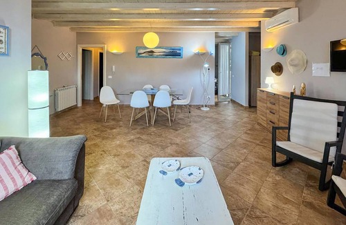 Torre Colonna-sperone House | 90 m² House ∙ 5 bedrooms ∙ 10 guests