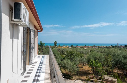 Torre Colonna-sperone House | 90 m² House ∙ 2 bedrooms ∙ 4 guests