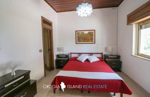 Fontane Bianche Villa | 90 m² Villa ∙ 3 bedrooms ∙ 6 guests