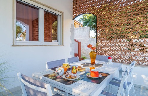 Fontane Bianche Villa | 90 m² Villa ∙ 2 bedrooms ∙ 6 guests