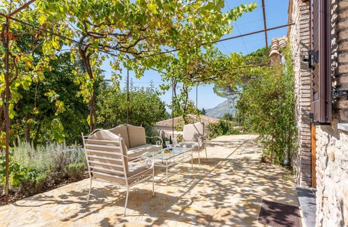 Polizzi Generosa Apartment | 96 m² Apartment ∙ 2 bedrooms ∙ 6 guests