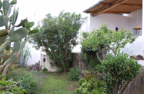 Stromboli House | A beautiful house in Stromboli at the foot of the volcano, pets allowed