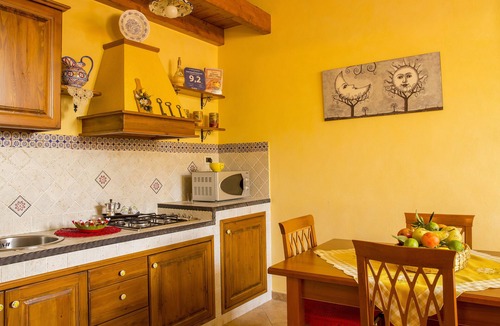 Caccamo House | A breath of fresh air from everday stress.