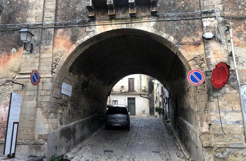 Palazzolo Acreide Historic Centre Apartment | a casa di Thea