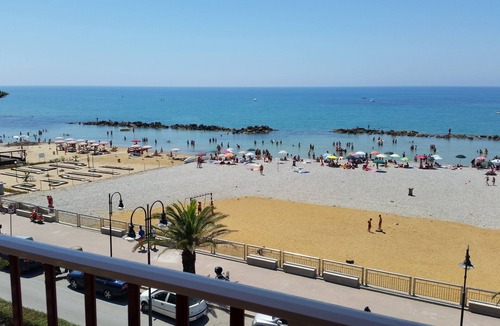 Seccagrande Apartment | A terrace overlooking the sea