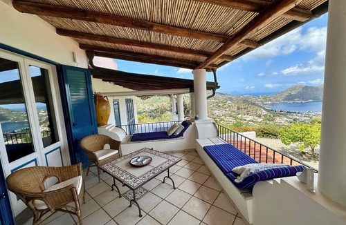 Monte Gallina Apartment | Aeolian Villa - Apartment with terrace