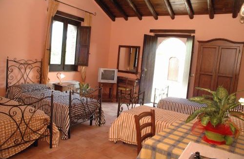 Rovittello House | Agriturismo Borgo San Nicolao