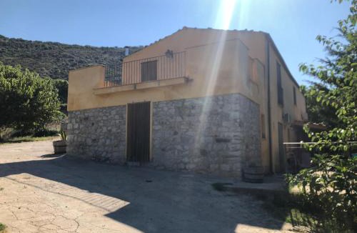 Collesano House | Agriturismo Ilardo