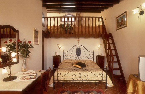 Alia Other | Agriturismo Villa Dafne