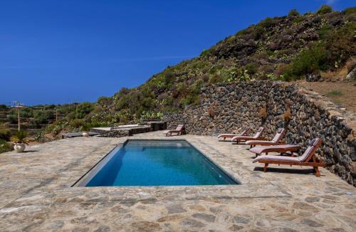 Pantelleria House | Agriturismo Zibibbodoro