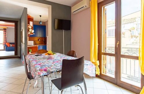 Agrigento Apartment | Akragas Home 2 - downtown atenea street and sea glimpse