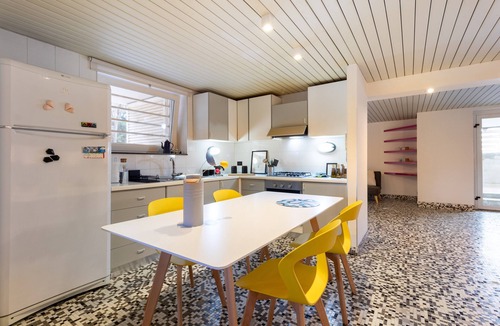Conversano Apartment | ‘Al Civico 1’ Apartment with Private Terrace, Wi-Fi, and Air Conditioning