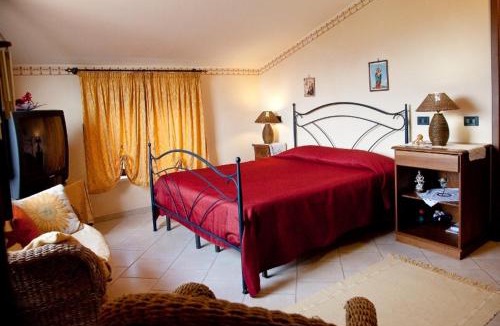 Alia House | Al Lago Verde