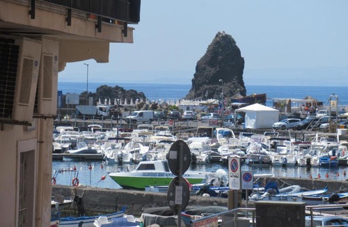 Aci Trezza House | Alba Chiara