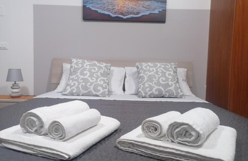 Sferracavallo Apartment | Alba