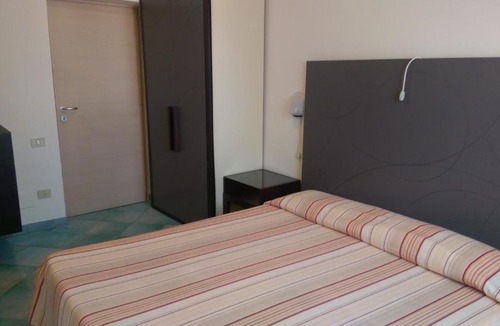 Lavinio Lido di Enea Hotel | Albergo Villa Anna