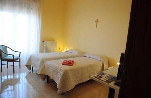 Chiaramonte Gulfi Hotel | Albergo Villa Nobile