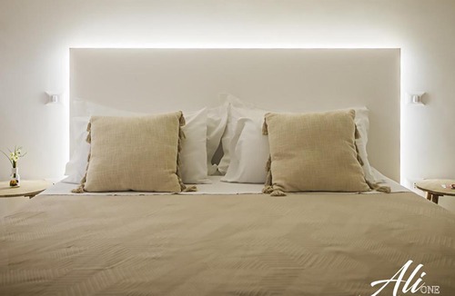 Santa Lucia Apartment | Ali One