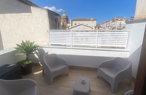 Albergheria Apartment | Alloft Apartment in Palermo Sits in the old City