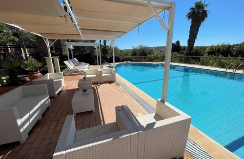 Modica Villa | ALTA lux villa stone homeholiday