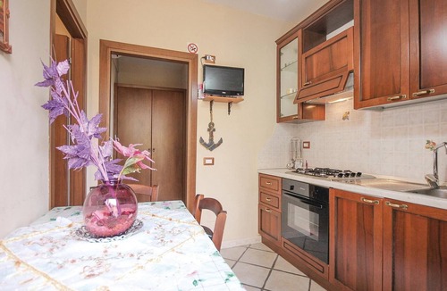 Castellabate House | Amazing home in S. M. di Castellabate with WiFi