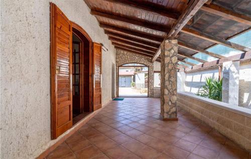 Fanusa House | Amazing Home In Siracusa With Wifi