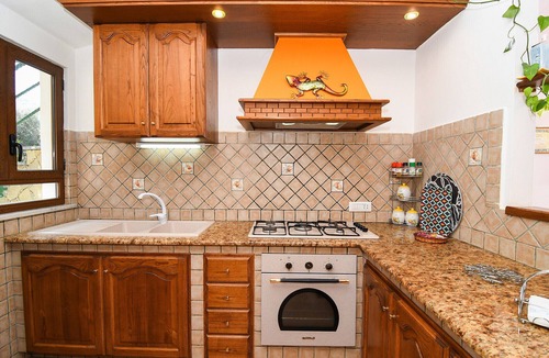 Massa Lubrense Ski Chalet | AMORE RENTALS - Casa Tatano with Private Swimming Pool, Sea View and Parking
