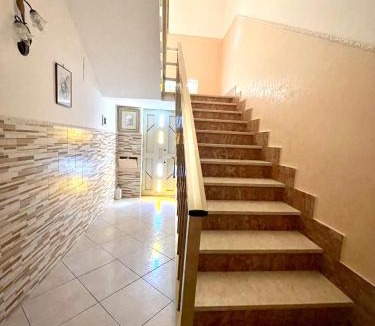 Cassibile House | ANNABELL'S
