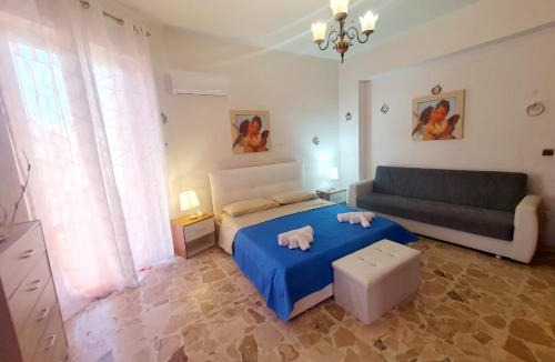 Villafranca Tirrena Apartment | Anthony House
