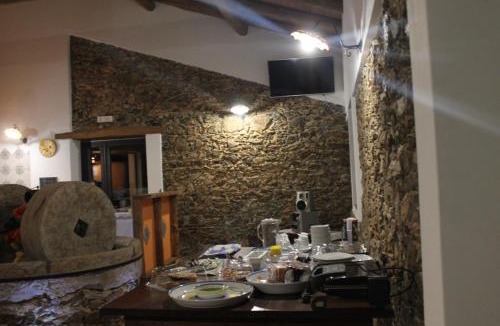 Gioiosa Marea Bed & Breakfast | Antico Casale